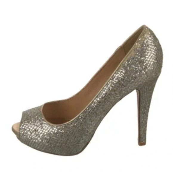 Badgley Mischka Leather Gold Pumps size 10M - Picture 2 of 11